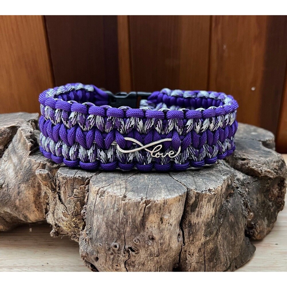 Fits 14 in. Neck Size, Love Charm Quick Release Paracord Dog Collar HANDMADE NEW
